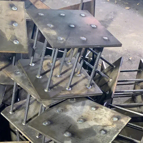 在确定琼海预埋件位置时，需要考虑以下几点